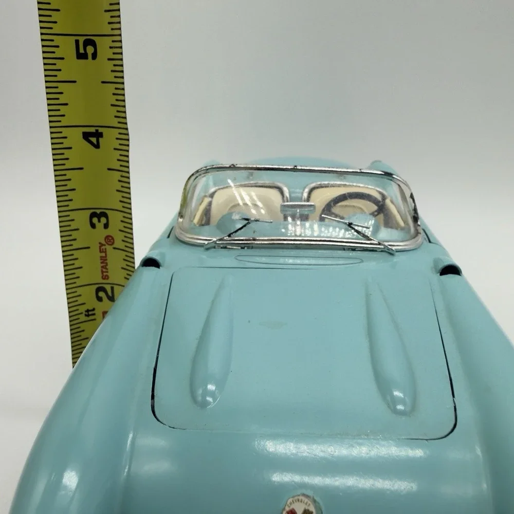 Model‎ 1957 Chevrolet Corvette Convertible Bburago 1:18 Diecast Burago Lt. Blue